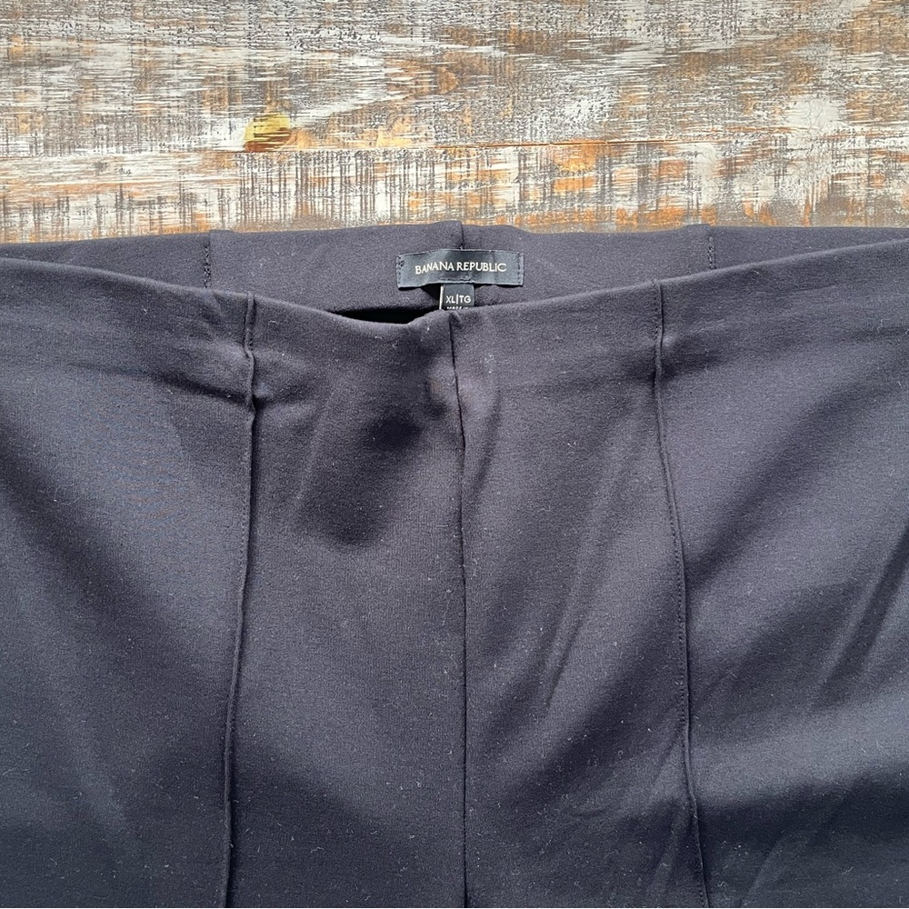 Banana Republic women’s black Dress Pants
